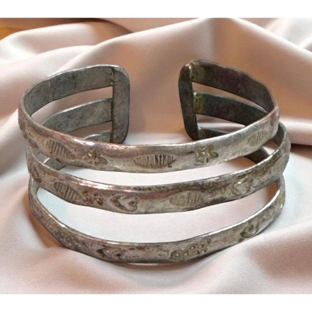 Vintage Heiroglyphics Fish Beach Handcrafted Silver Split Cuff Bracelet Hammered